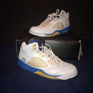 Air Jordan 5 Retro Laney Men's size 12